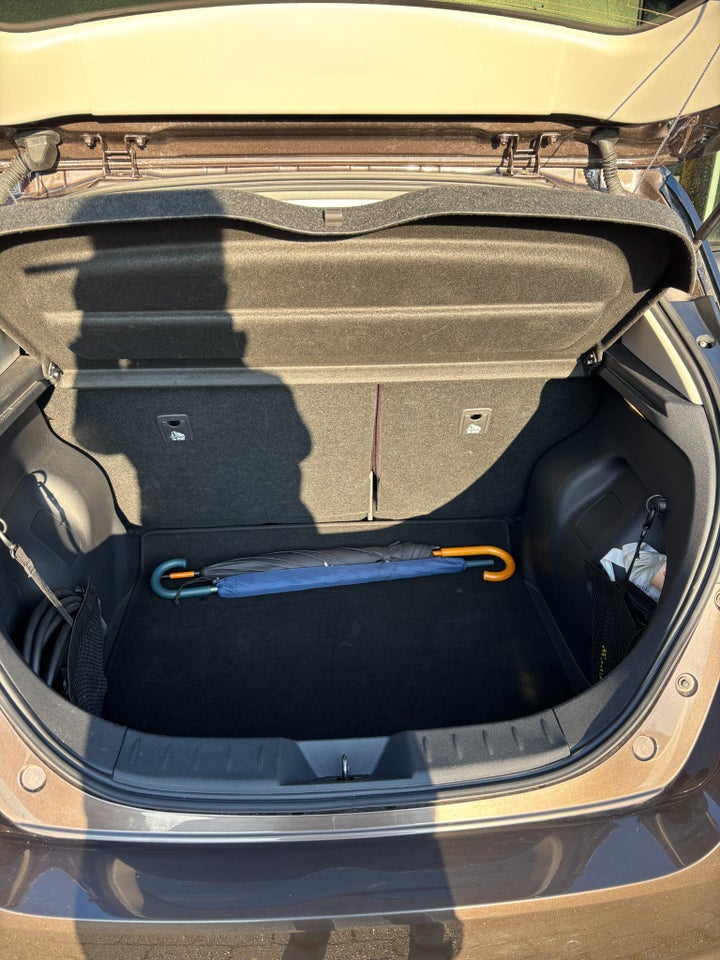 Nissan Leaf 40 N-Connecta 5d