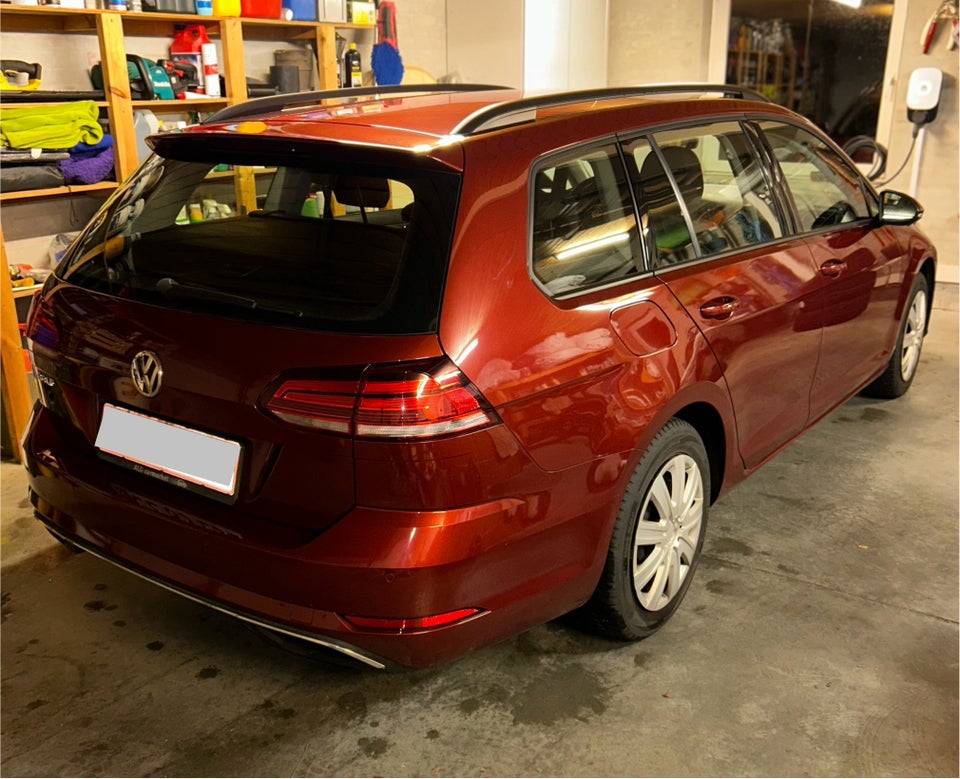 VW Golf VII 2,0 TDi 150 Plus Variant DSG 5d