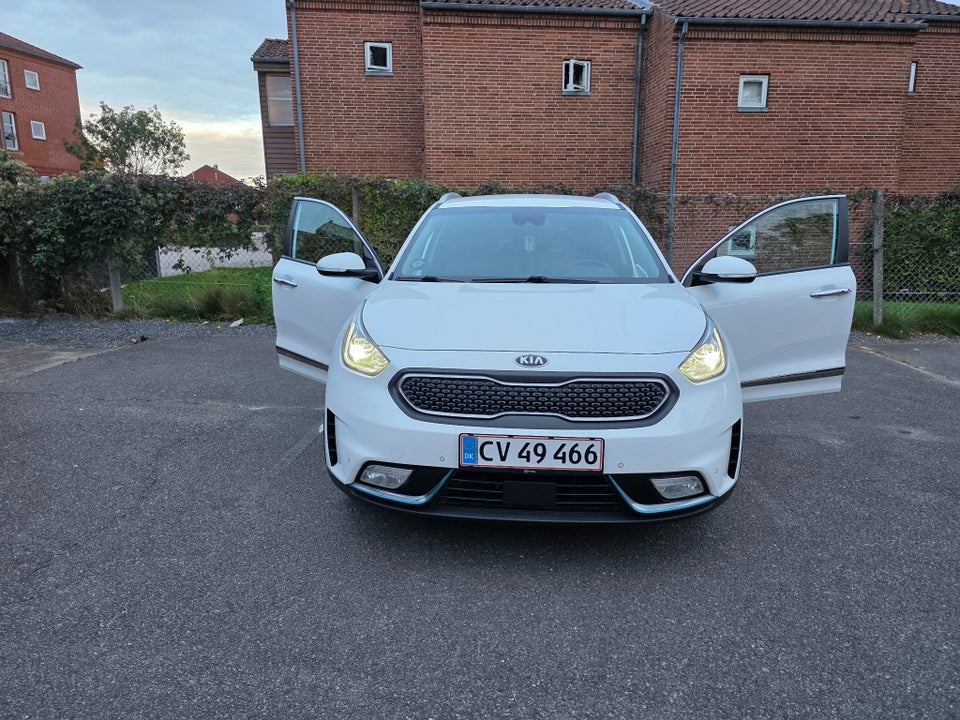 Kia Niro 1,6 PHEV Advance DCT 5d