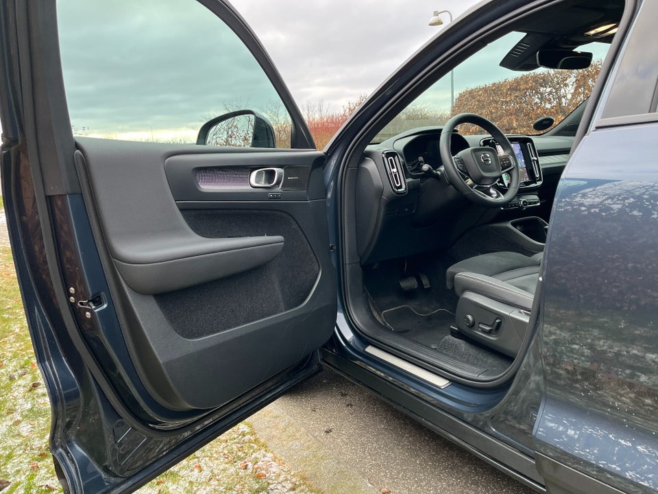 Volvo EX40 Extended Range Ultra 5d