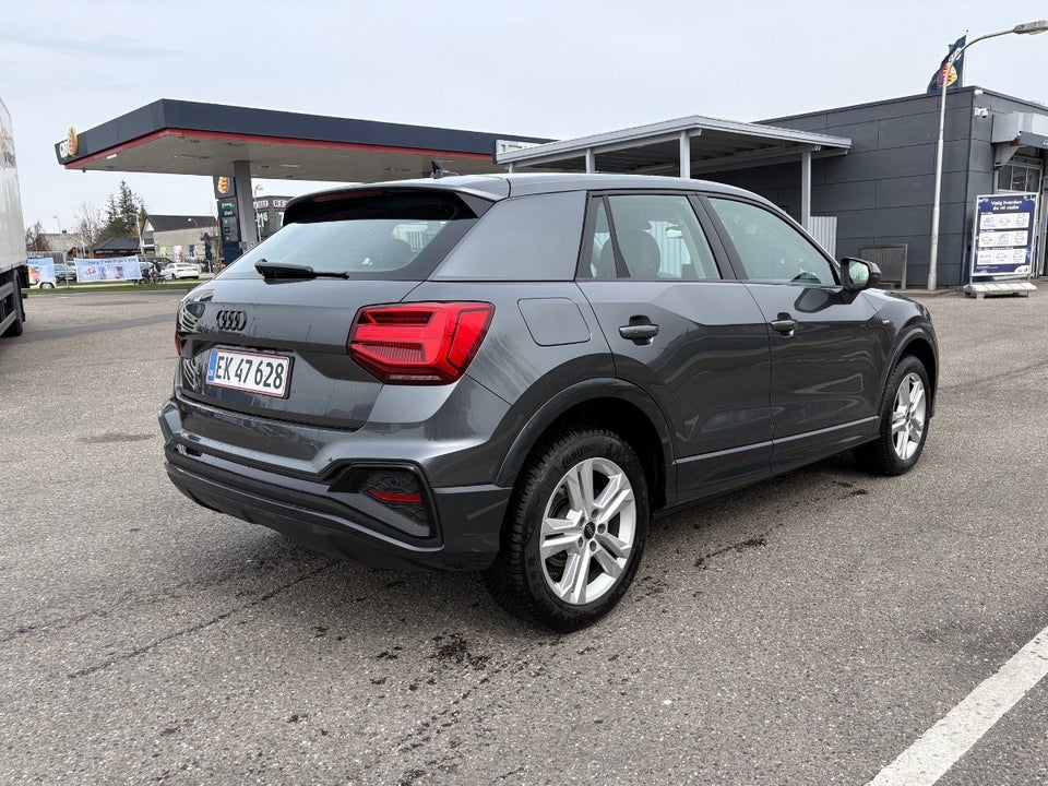 Audi Q2 35 TFSi S-line S-tr. 5d