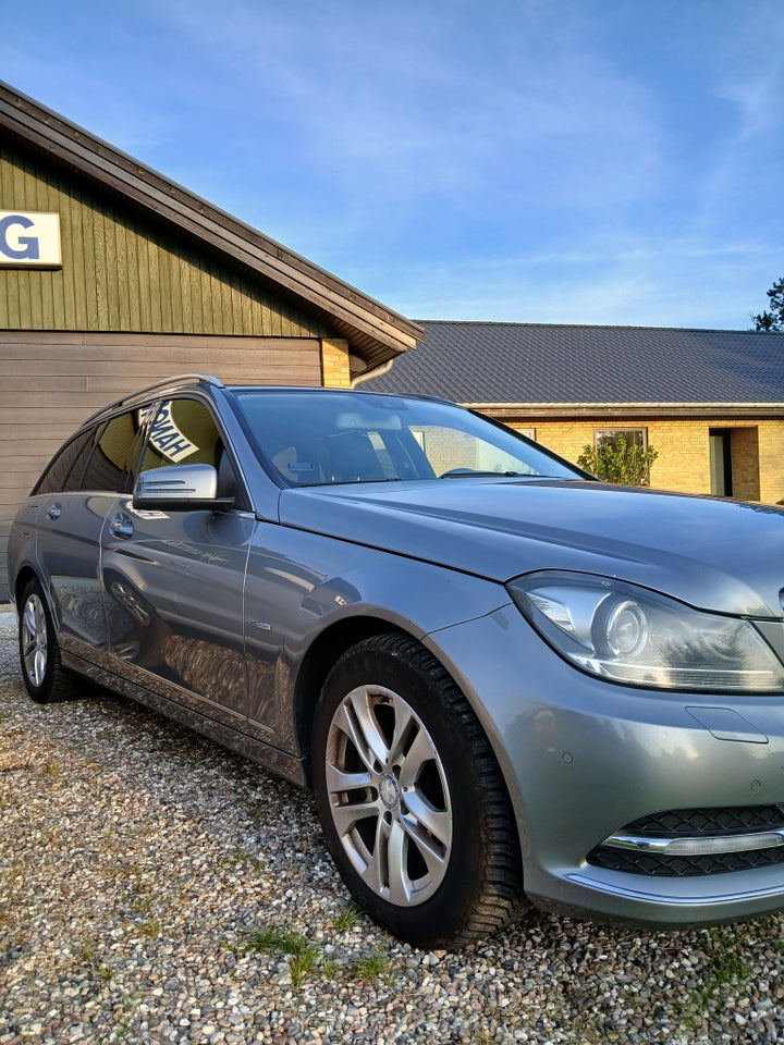 Mercedes C220 2,2 CDi stc. aut. BE 5d