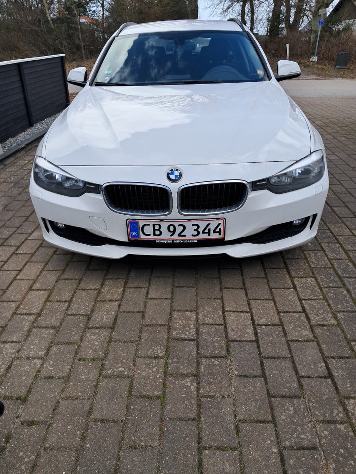 BMW 320d 2,0 Touring 5d