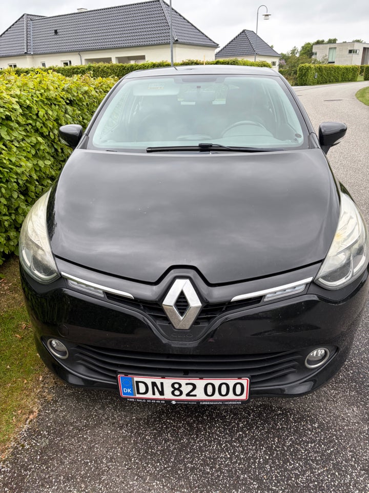 Renault Clio IV 0,9 TCe 90 Expression 5d