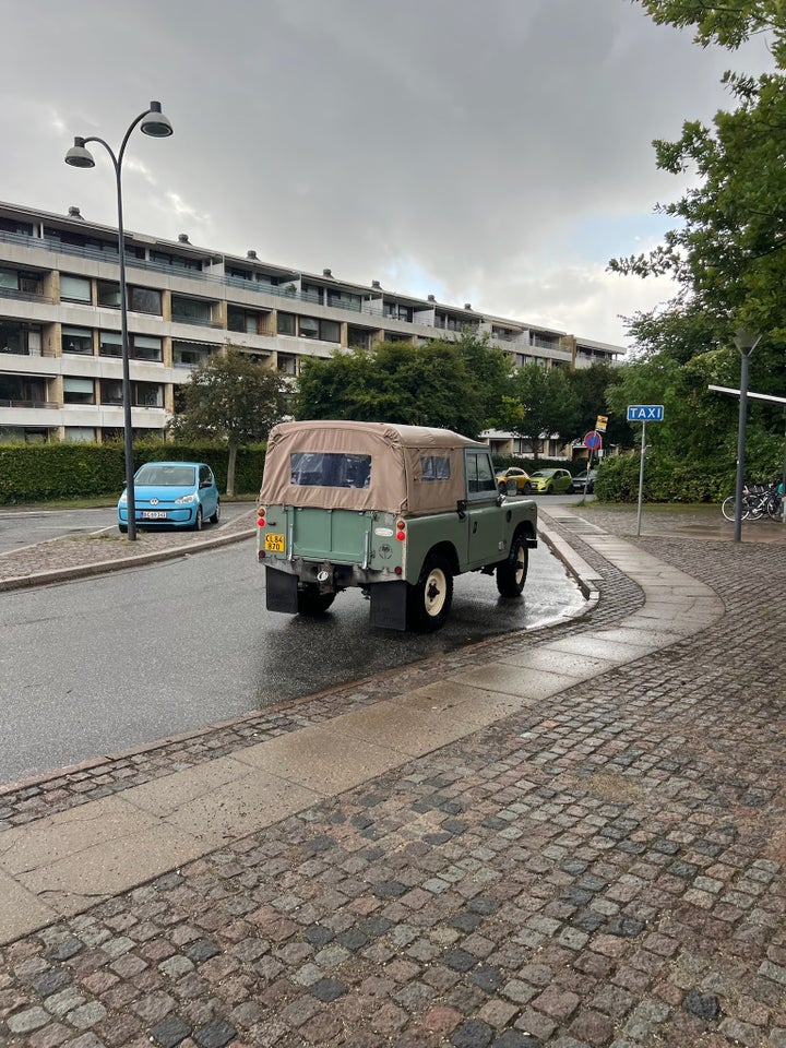 Land Rover Serie III 2,3 D 109" Hard Top 3d