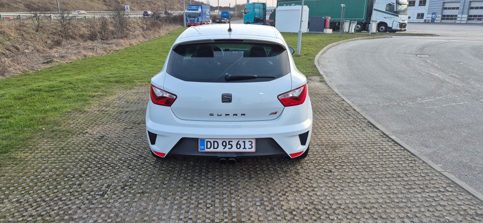 Seat Ibiza 1,8 TSi 192 Cupra SC 3d