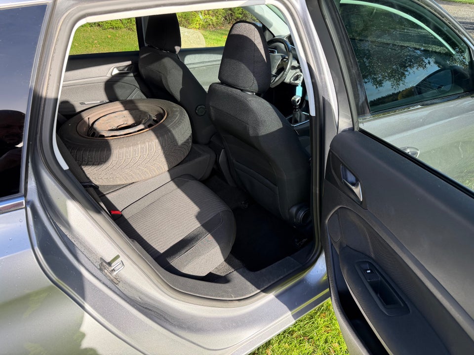 Peugeot 308 1,6 BlueHDi 120 Style SW 5d