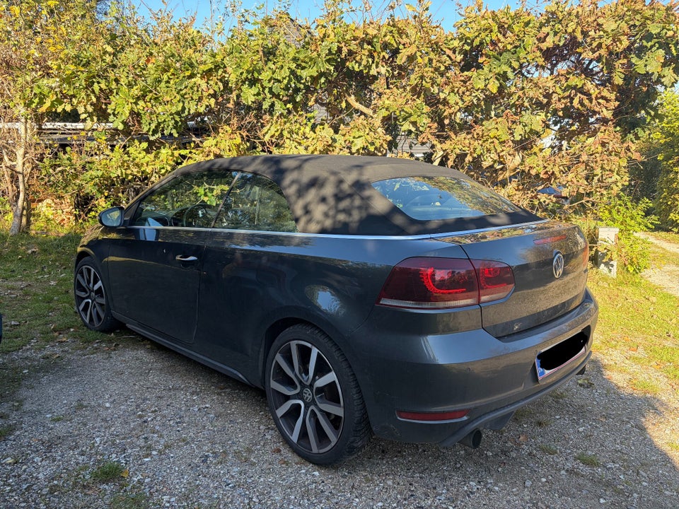 VW Golf VI 2,0 GTi Cabriolet DSG 2d