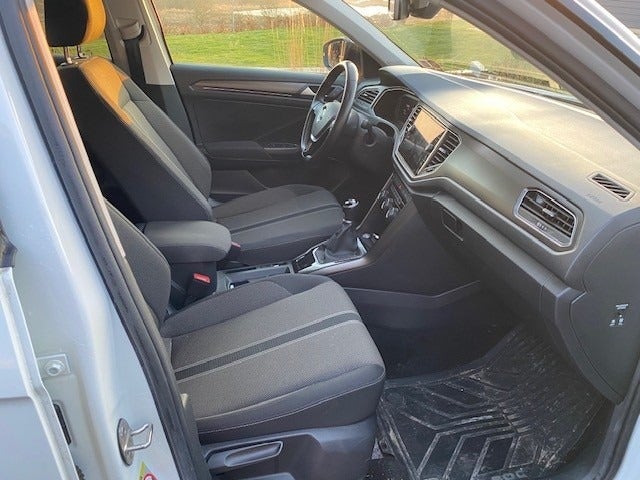 VW T-Roc 1,0 TSi 115 Style 5d