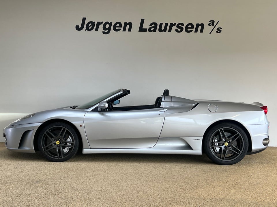 Ferrari F430 4,3 Spider F1 2d