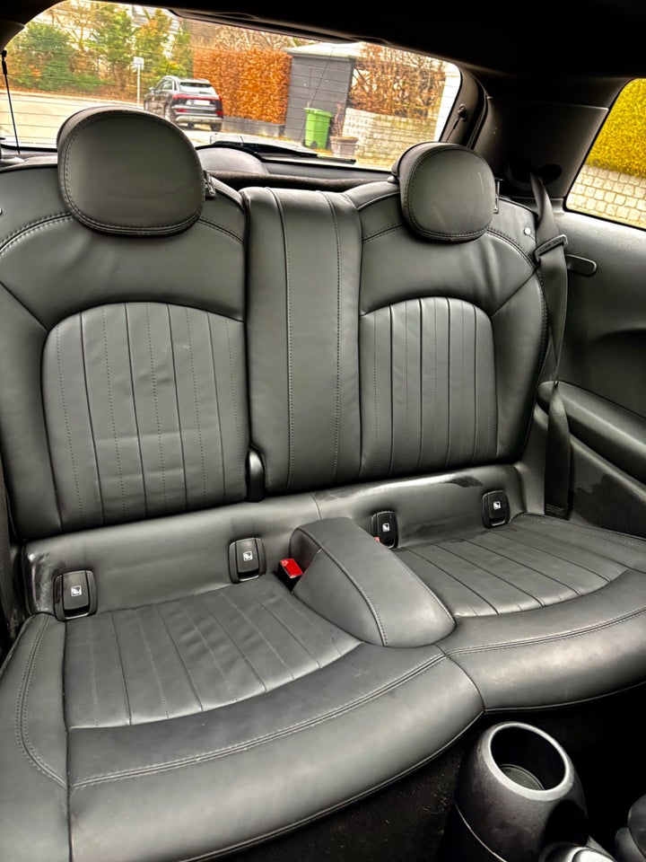 MINI Cooper SE Maximise 3d