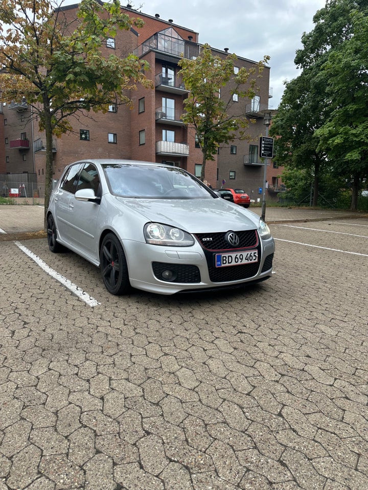 VW Golf V 2,0 GTi Edition 30 5d
