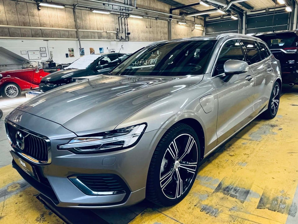 Volvo V60 2,0 T6 ReCharge Inscription X aut. AWD 5d