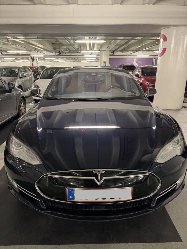 Tesla Model S 85D 5d