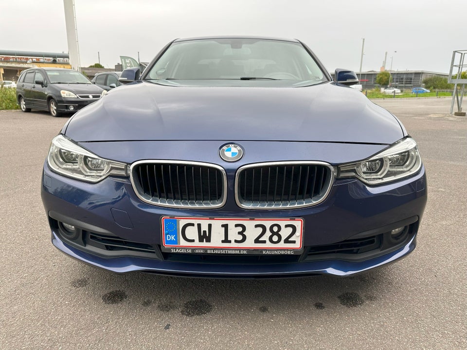 BMW 320i 2,0 aut. 4d