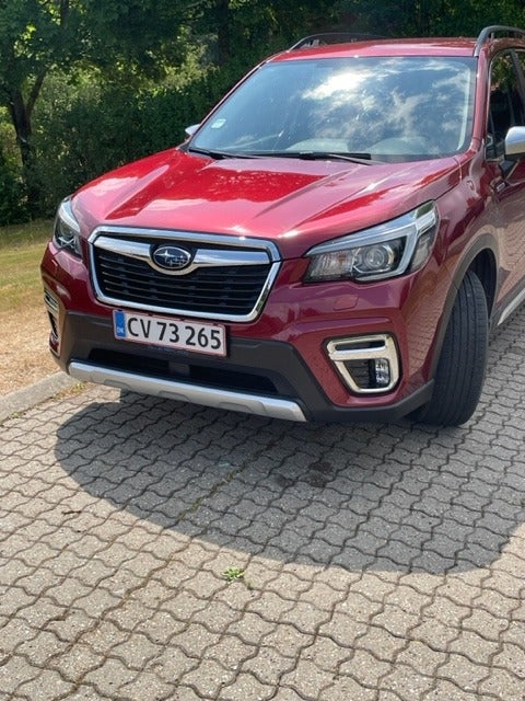 Subaru Forester 2,0 e-Boxer Base L-tr. 5d