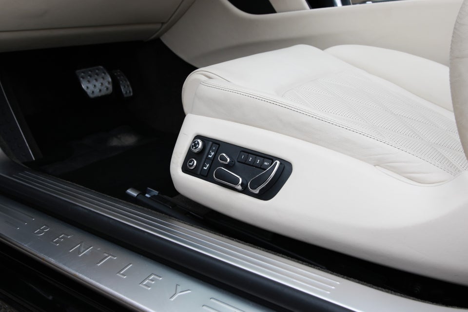 Bentley Continental GTC 4,0 V8 aut. 2d