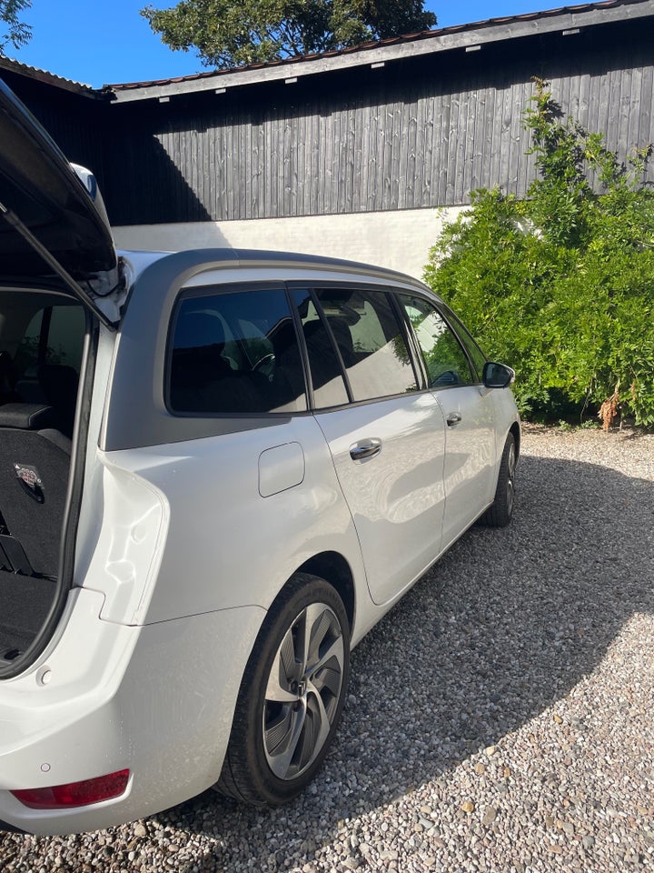 Citroën Grand C4 Picasso 1,6 BlueHDi 120 Intensive EAT6 7prs 5d