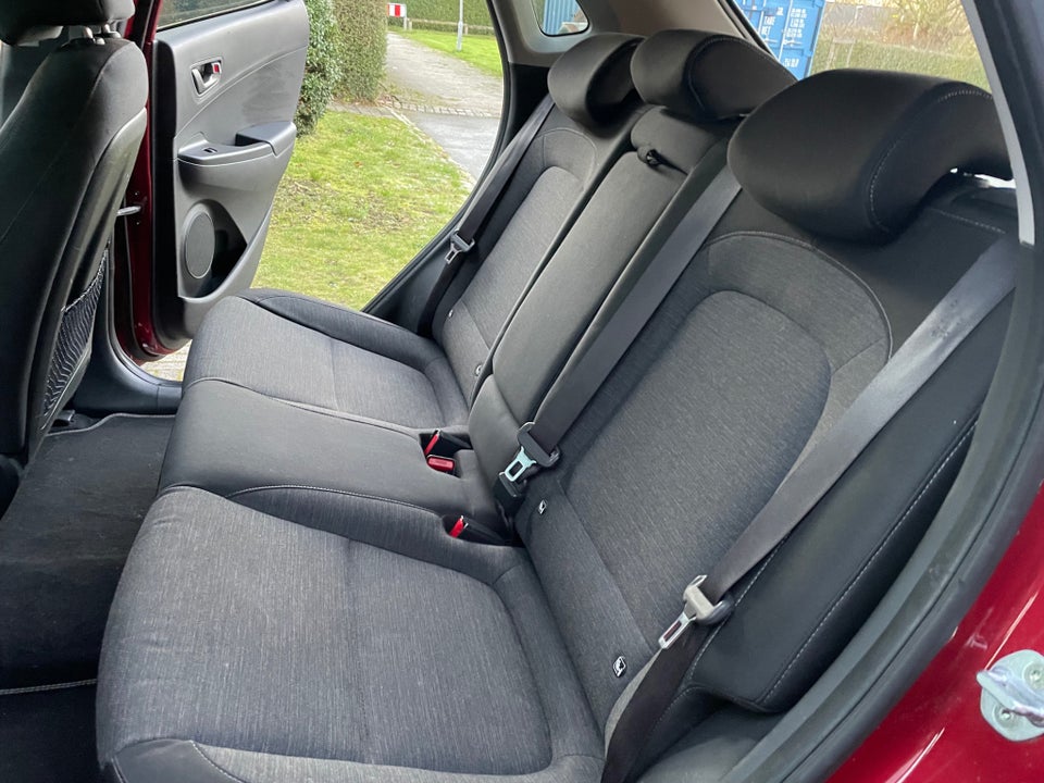 Hyundai Kona 64 EV Advanced Premium 5d