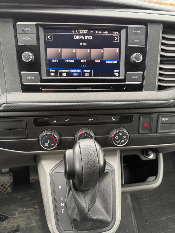 VW Transporter 2,0 TDi 150 Kassevogn DSG lang