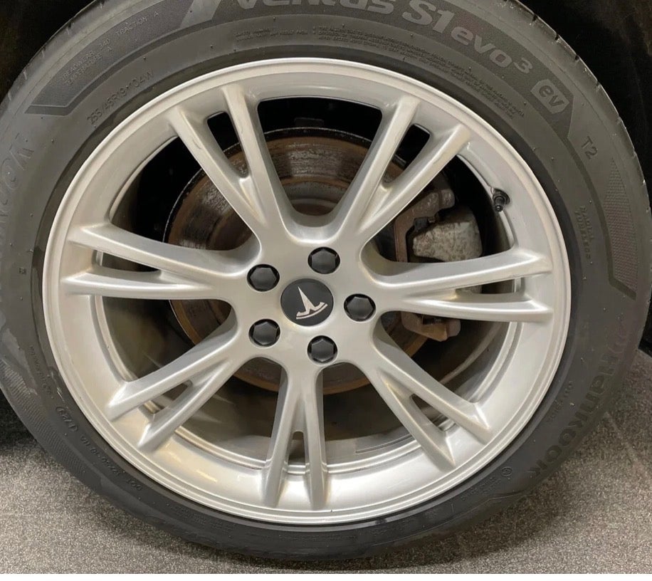 Tesla Model Y Long Range AWD 5d