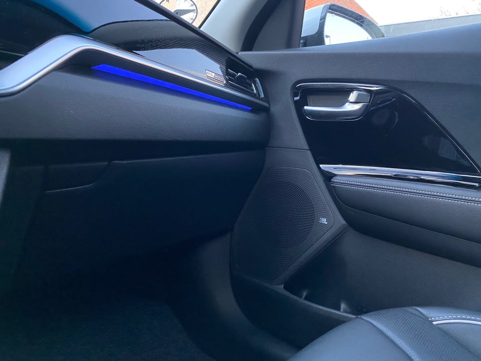 Kia e-Niro 64 Premium 5d