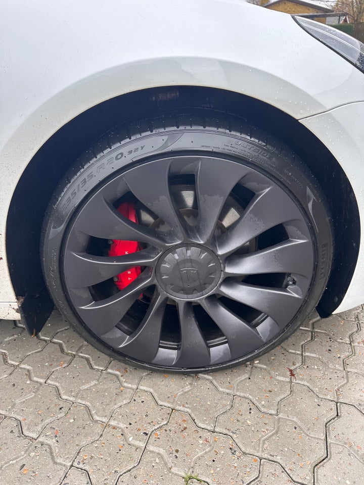 Tesla Model 3 Performance AWD 4d