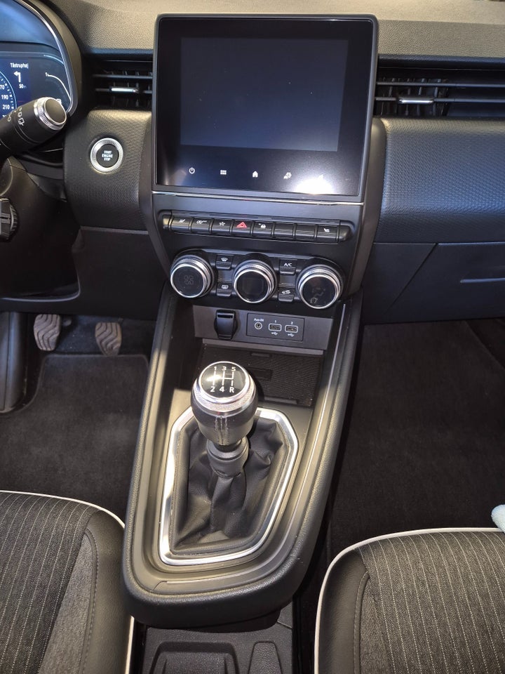 Renault Clio V 1,0 TCe 100 Intens 5d