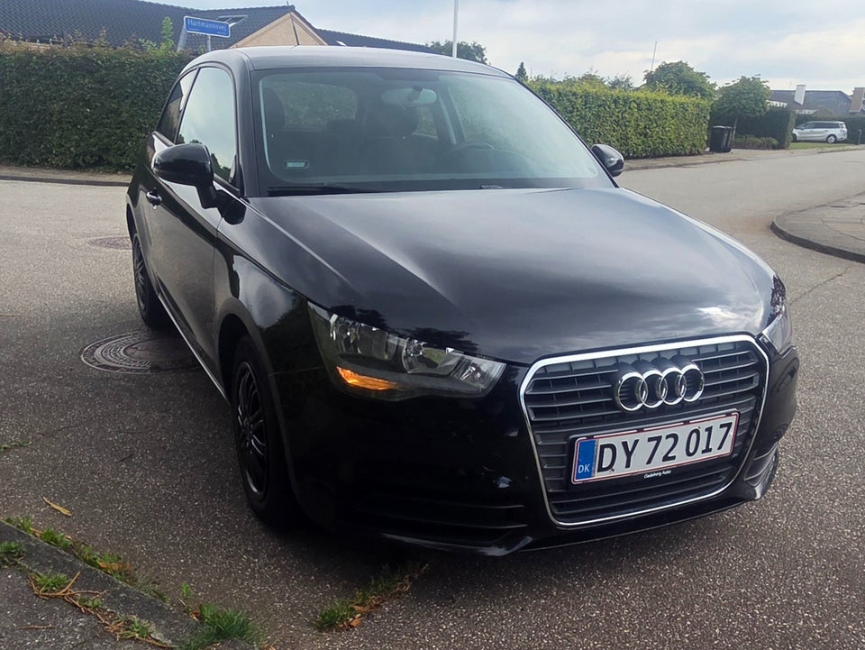 Audi A1 1,2 TFSi 86 Attraction 3d
