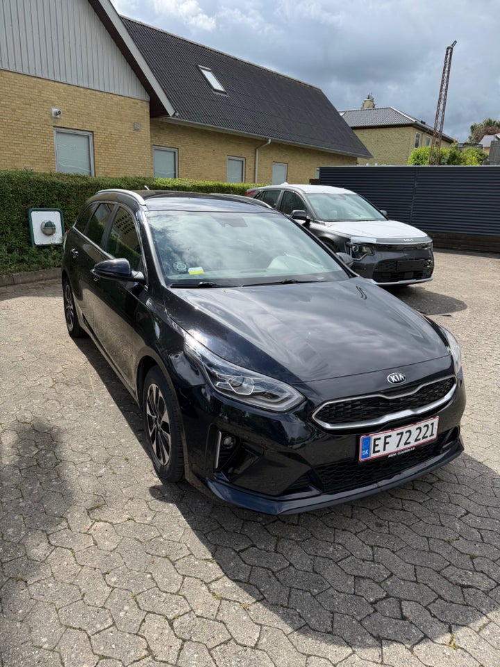 Kia Ceed 1,6 PHEV Upgrade SW DCT 5d