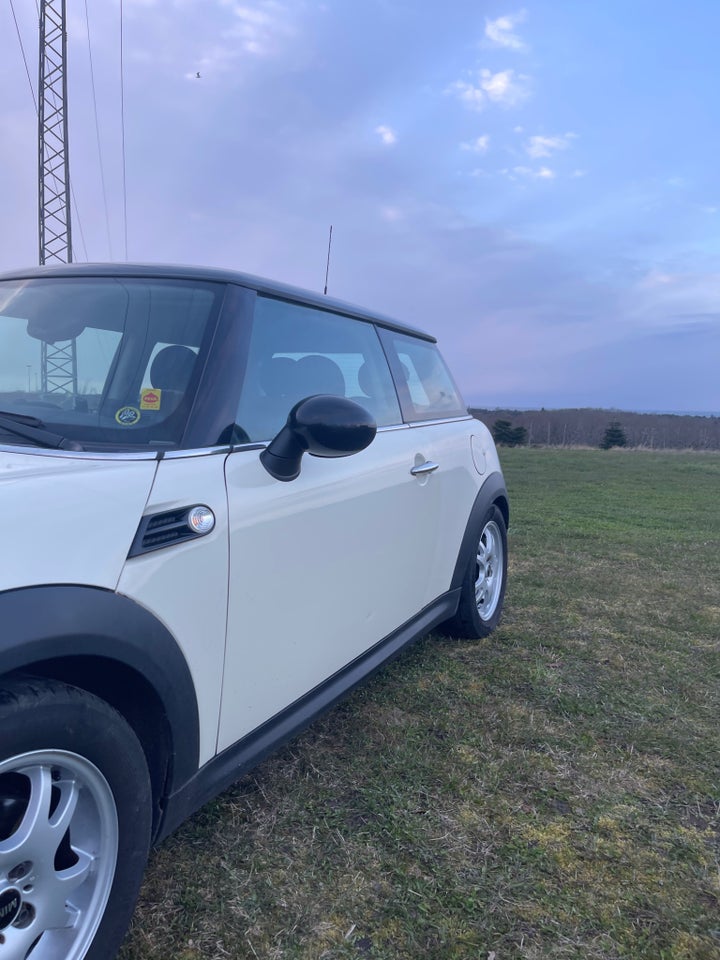 MINI Cooper 1,6 aut. 3d