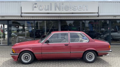 BMW 320 2,0 Benzin modelår 1978 km 184000 Rødmetal service ok unknown, Flot og velholdt. Står origin