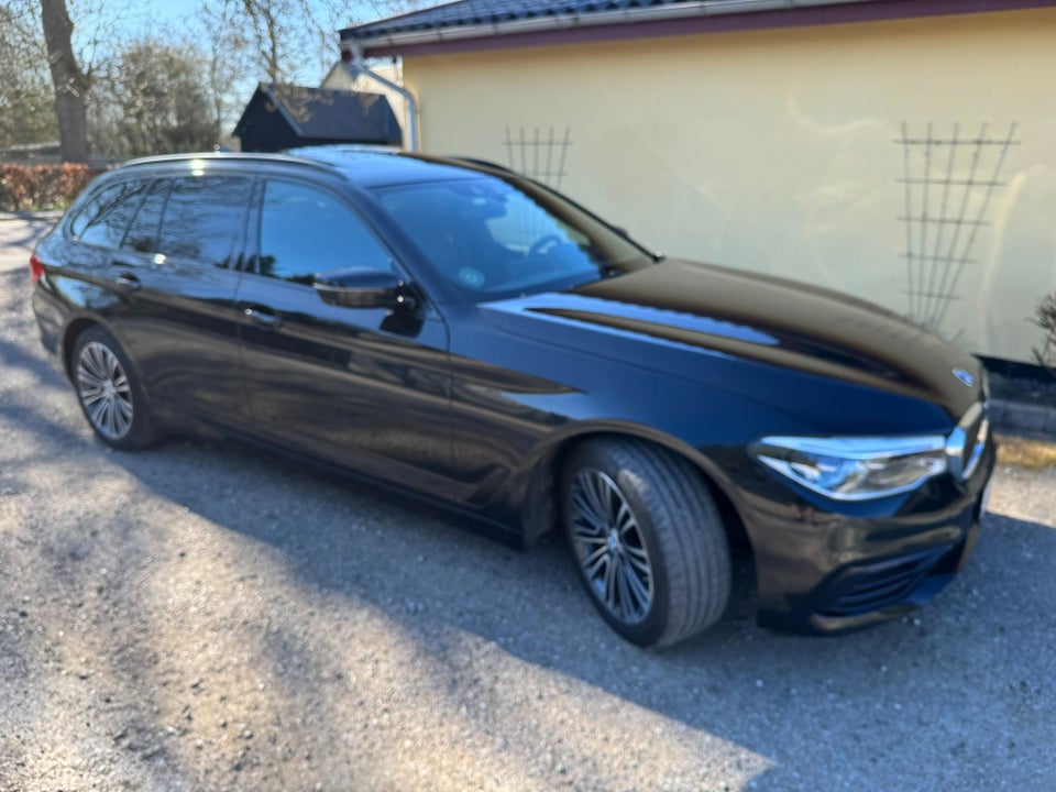 BMW 530d 3,0 Touring Sport Line aut. 5d