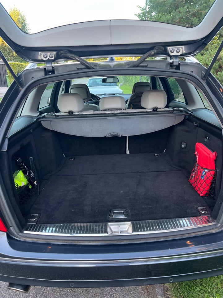 Mercedes C250 1,8 CGi Avantgarde stc. aut. BE 5d