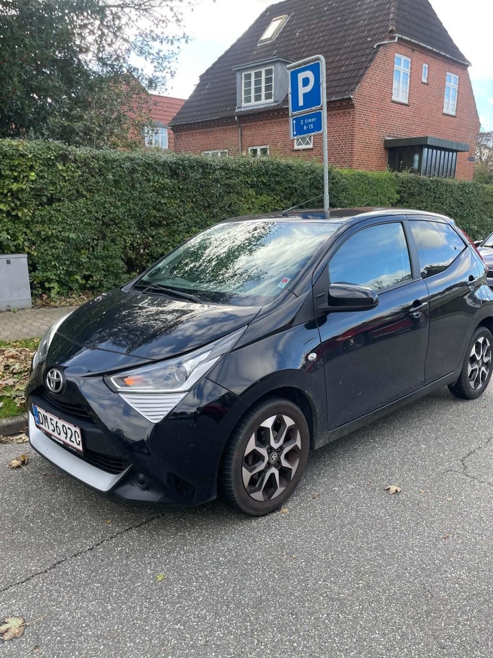 Toyota Aygo 1,0 VVT-i x-plore 5d