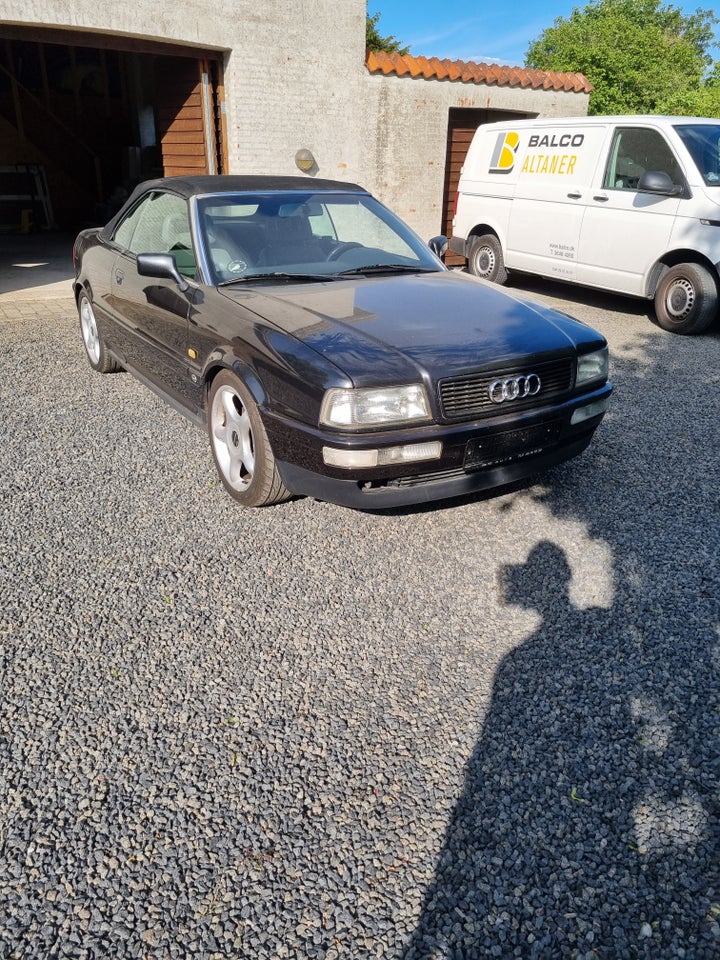 Audi 80 2,3 E 4d