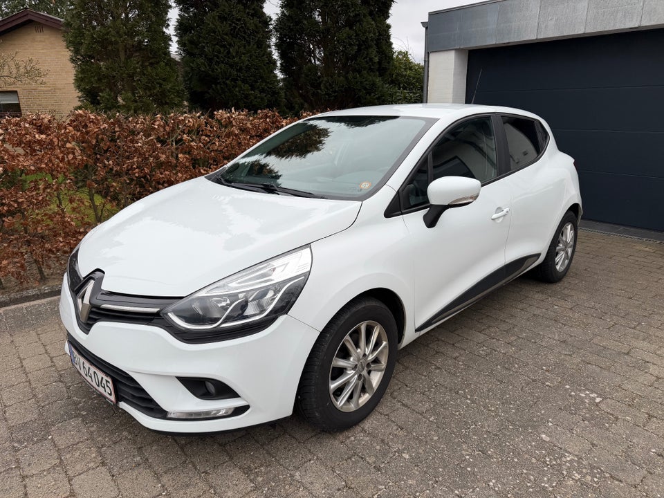 Renault Clio IV 1,5 dCi 90 Zen 5d
