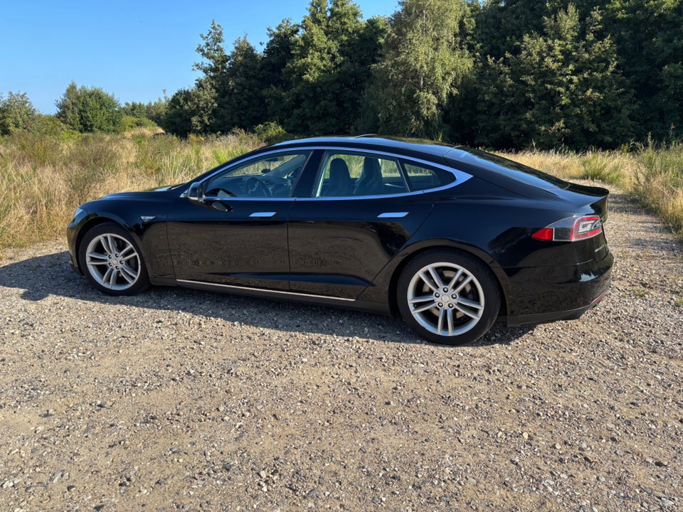 Tesla Model S 70D 5d