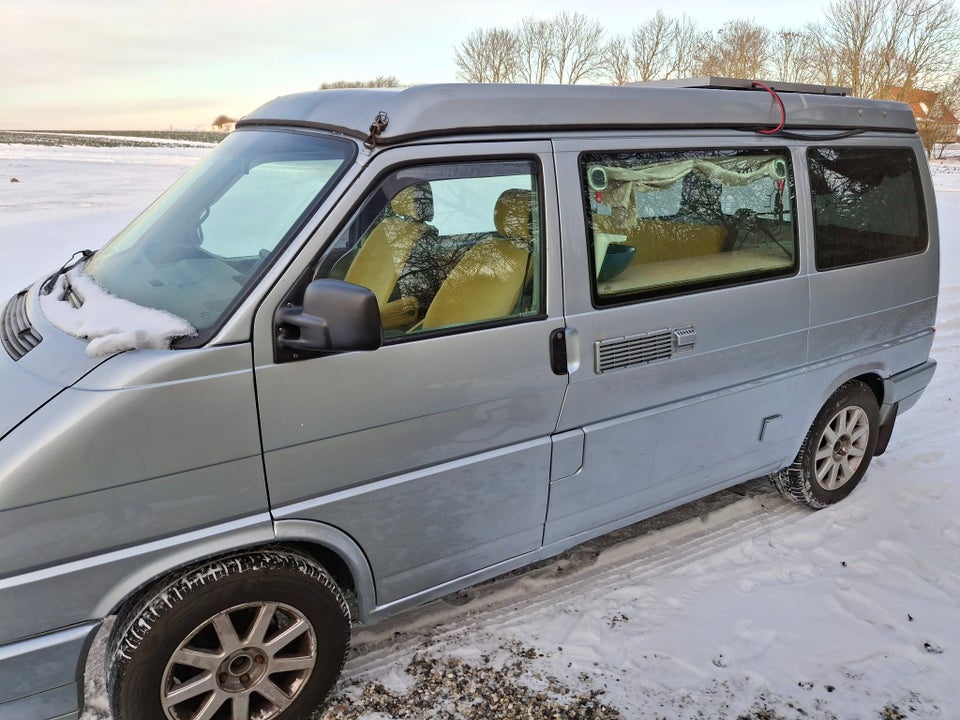 VW Transporter 2,5  4d