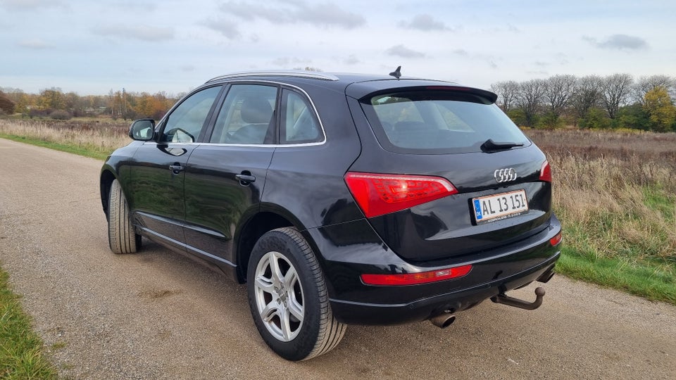Audi Q5 3,2 FSi quattro S-tr. 5d