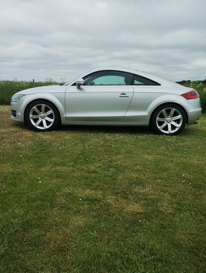 Audi TT 3,2 V6 Coupé quattro S-tr. 2d