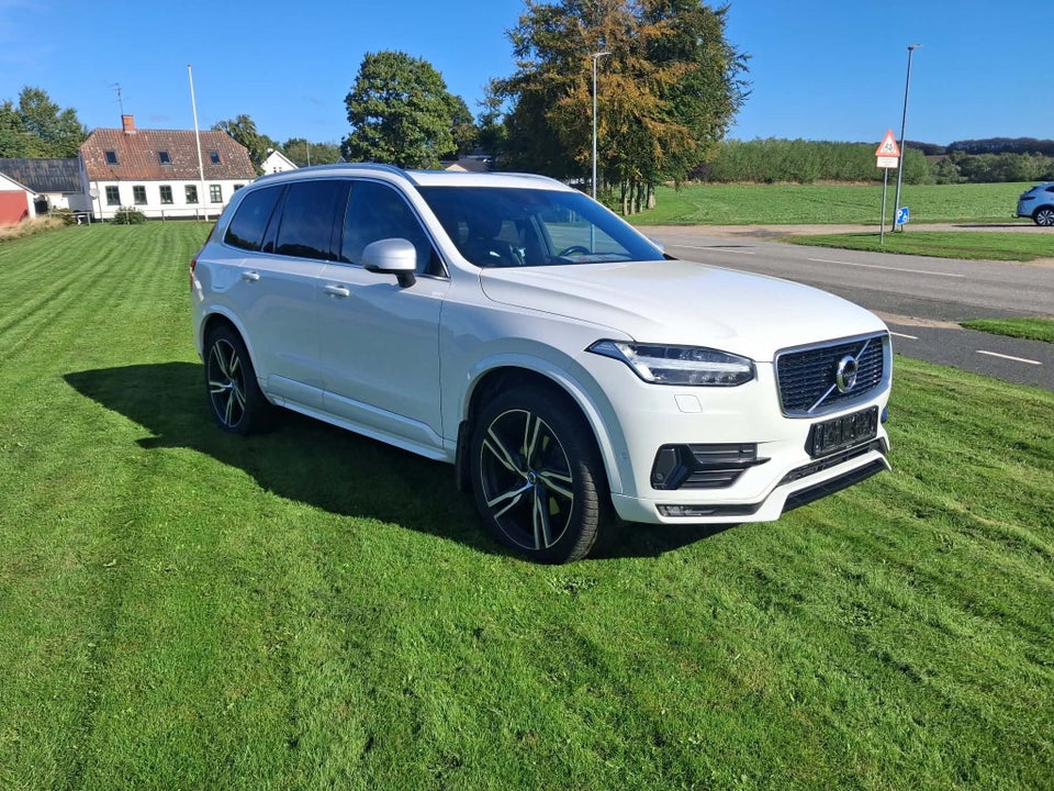 Volvo XC90 2,0 D5 235 R-Design aut. AWD 5d