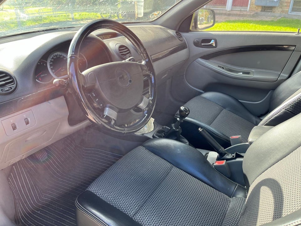 Chevrolet Nubira 1,6 Classic stc. 5d