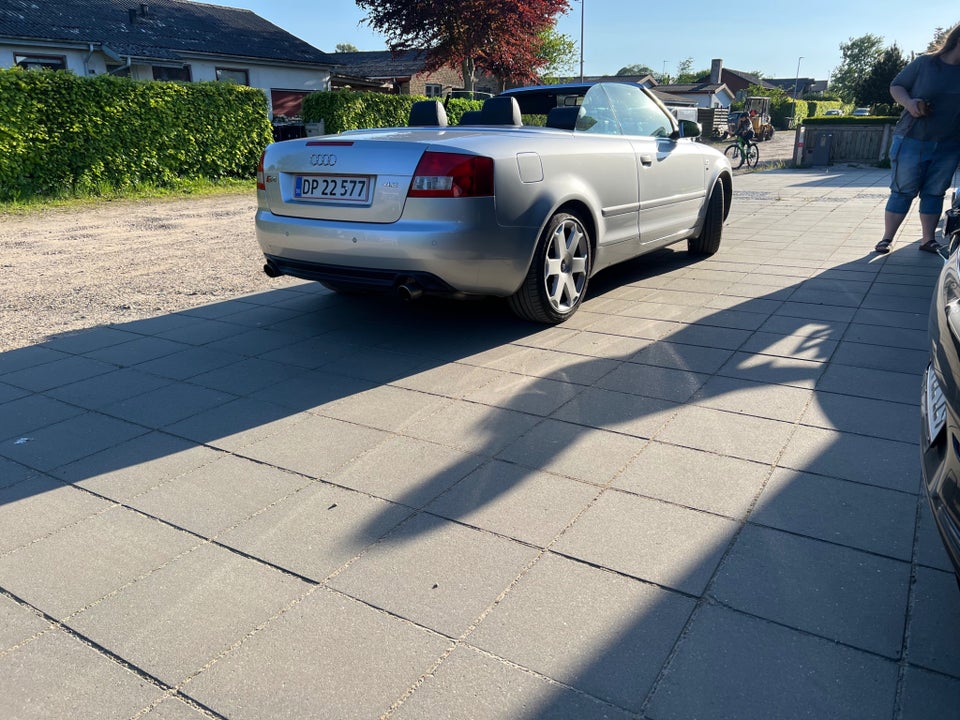 Audi S4 4,2 V8 quattro Tiptr. Cabriolet 2d