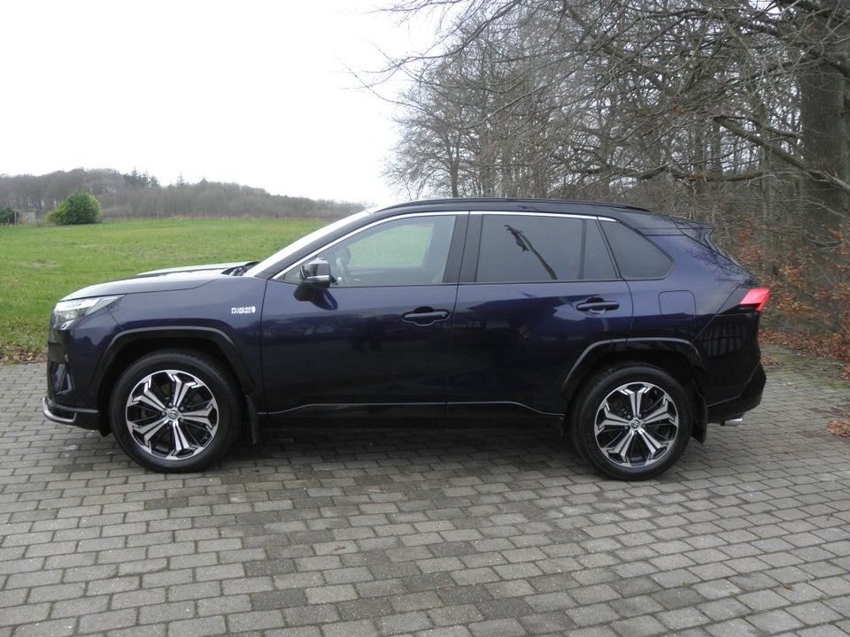 Toyota RAV4 2,5 Plug-in Hybrid Executive AWD-i 5d