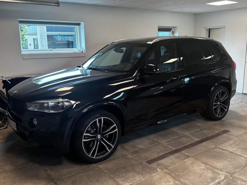 BMW X5 3,0 xDrive30d M-Sport aut. 5d