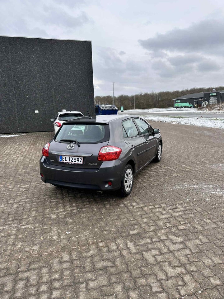 Toyota Auris 1,6 T2 5d