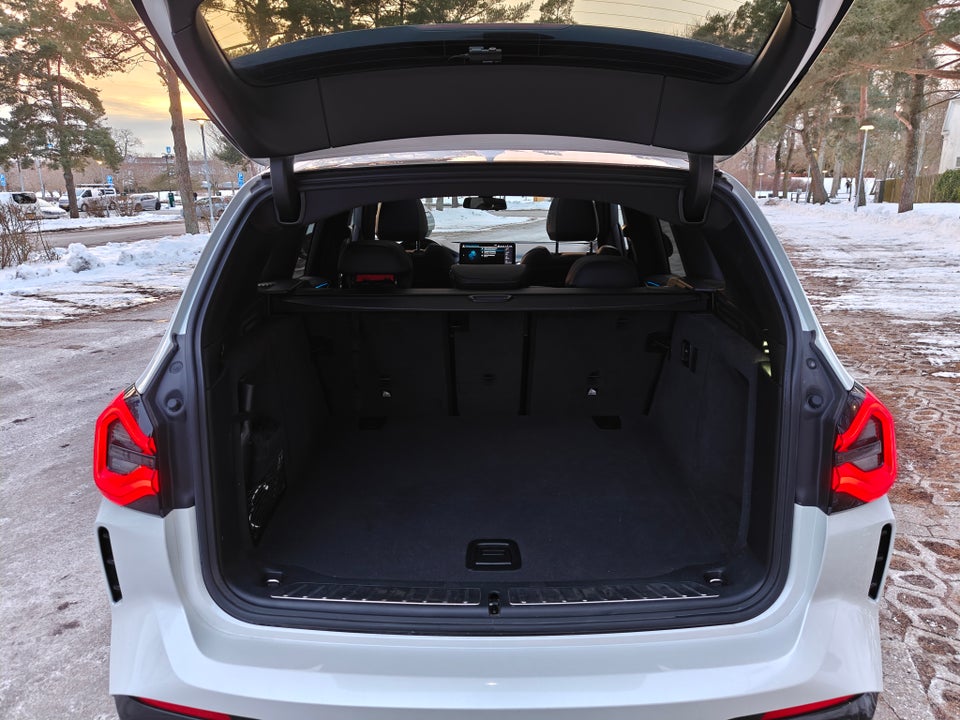 BMW iX3 Charged M-Sport 5d