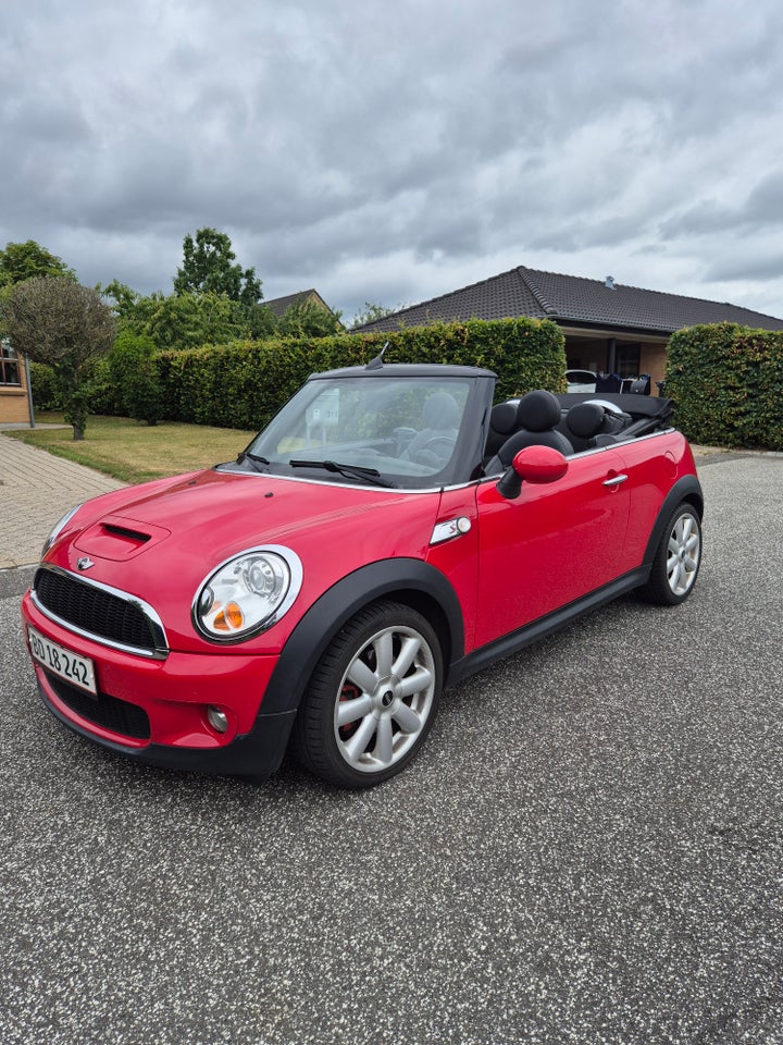 MINI Cooper S 1,6 Cabriolet 2d