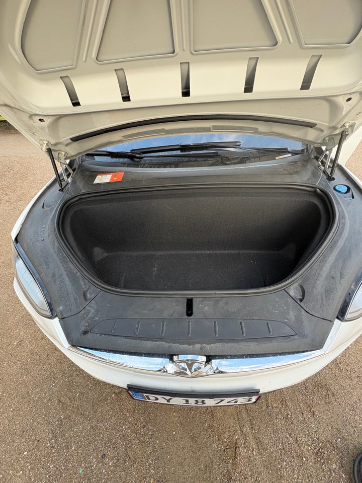 Tesla Model X 90D 7prs 5d